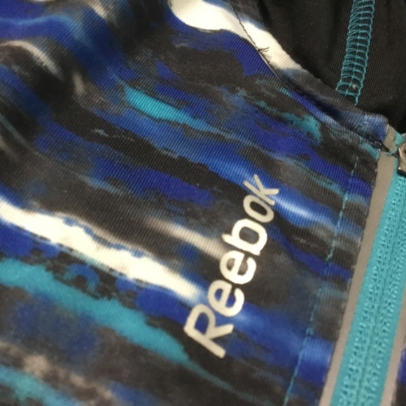 Girls Reebok Athletic Set - Picture 7 of 10